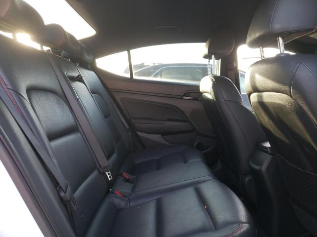2017 HYUNDAI ELANTRA SP - KMHD04LB4HU288790