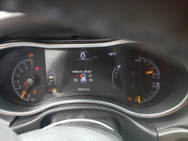 1C4RJFAG5JC425605 Jeep Grand Cherokee Laredo