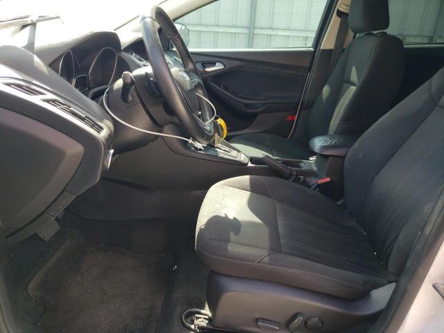 1FADP3F24GL216214 Ford FOCUS SE
