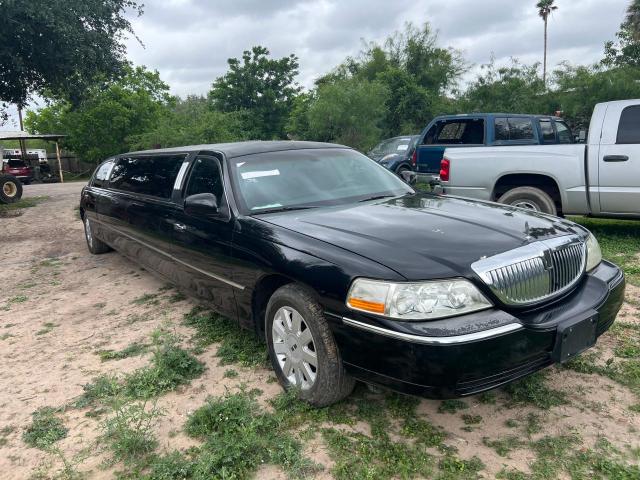 2005 Lincoln Town Car Executive