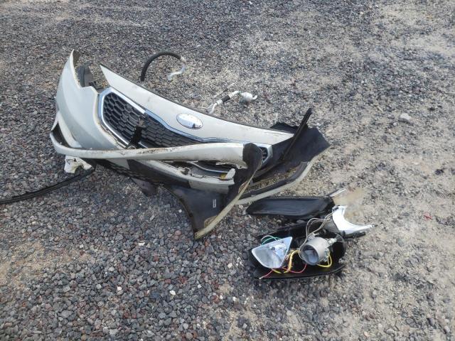 KNAFK4A6XE5162644 KIA FORTE LX