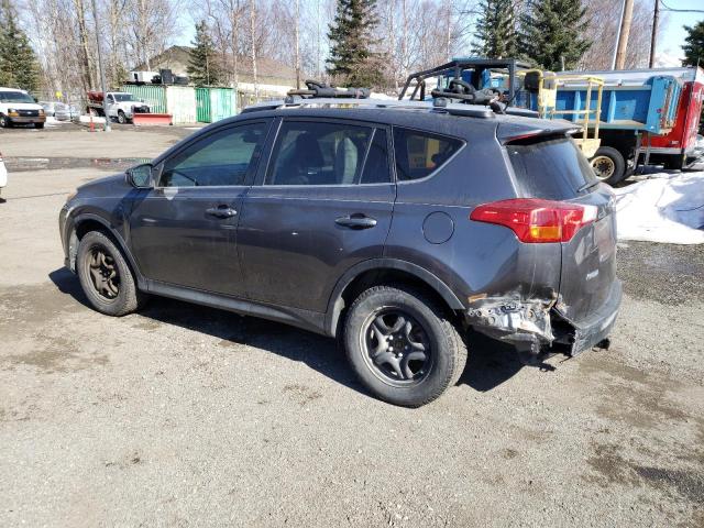 2T3BFREV2FW289645 Toyota RAV4 LE