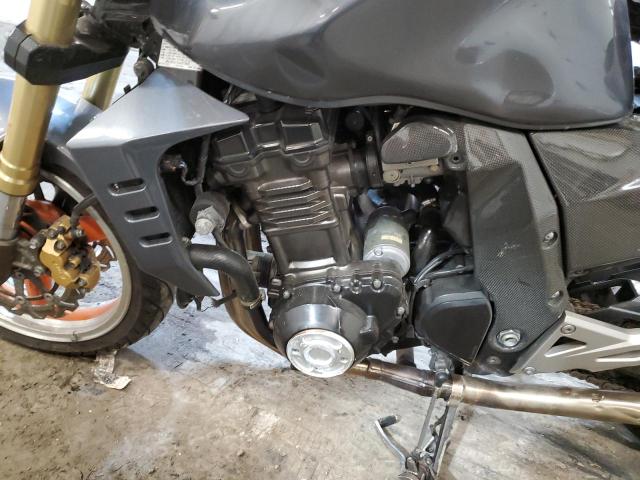 2004 KAWASAKI ZR1000 A1 - JKAZRCA154A022947