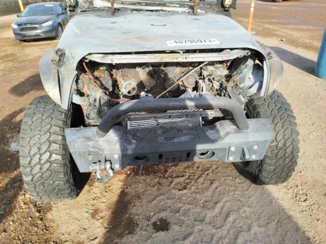 1C4BJWDG7EL244119 Jeep Wrangler Unlimited Sport