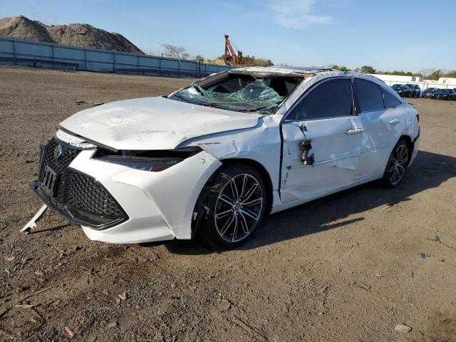 2020 Toyota Avalon XSE