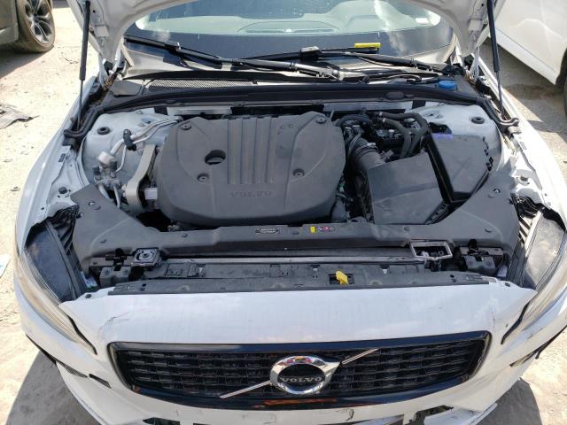 2022 VOLVO S60 B5 MOM - 7JRL12TZ4NG172595