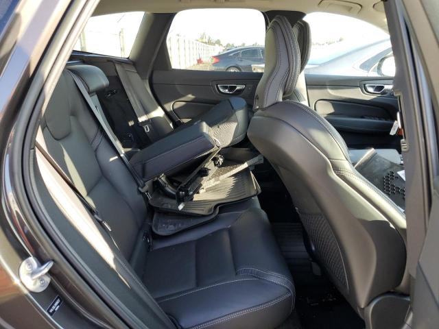 2022 VOLVO XC60 B5 IN - YV4L12DL2N1086257