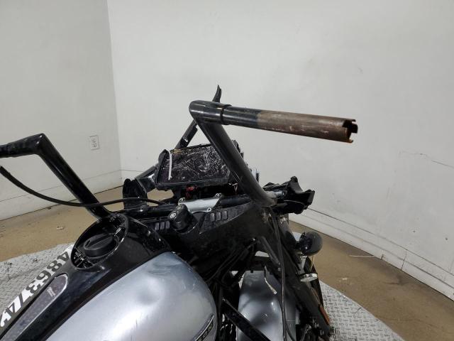 2019 HARLEY-DAVIDSON FLHXS - 1HD1KRP12KB619660