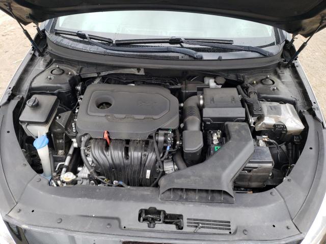 5NPE24AF0JH727010 Hyundai SONATA SE