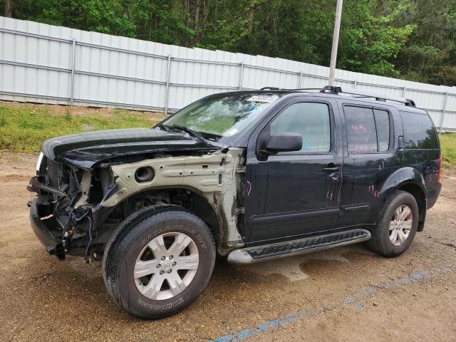 2005 Nissan Pathfinder LE