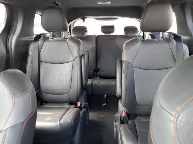 2021 TOYOTA SIENNA XSE - 5TDXRKEC2MS012396