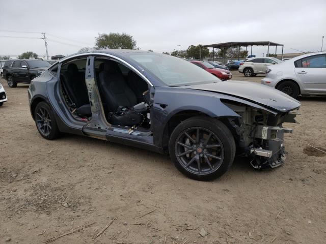 5YJ3E1EA8JF039945 Tesla MODEL 3
