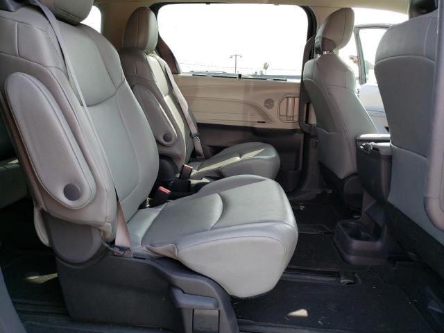 5TDYRKEC3NS123576 Toyota SIENNA XLE
