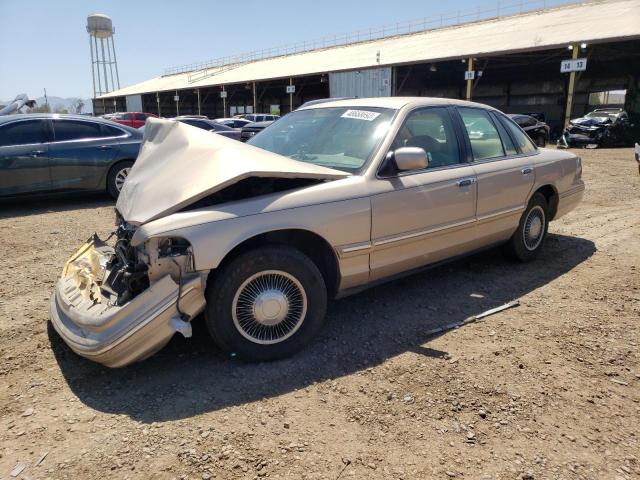 1997 Ford Crown Victoria 