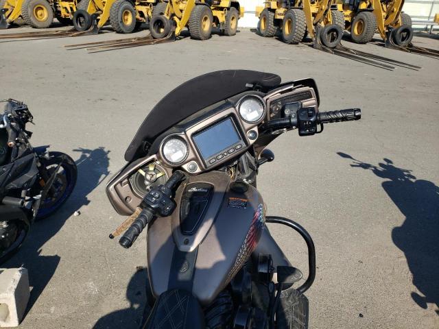 2019 INDIAN MOTORCYCLE CO. CHIEFTAIN - 56KTCDAA3K3370437