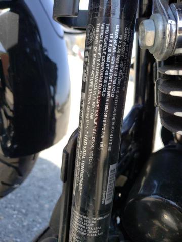 2022 HARLEY-DAVIDSON FLHXST - 1HD1ABL18NB626892