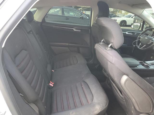 3FA6P0HD3ER177894 Ford FUSION SE