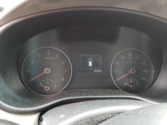 KNDPMCAC2H7157884 KIA Sportage Lx