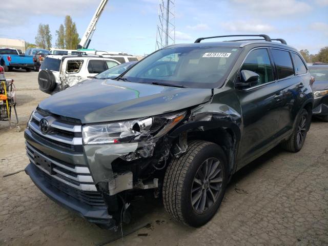 2017 Toyota Highlander SE