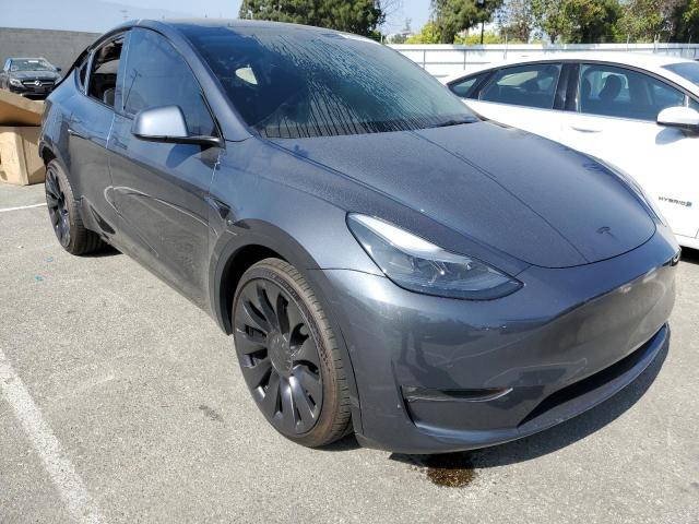 7SAYGDEF3NF485846 Tesla Model Y