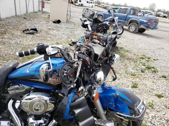 2011 HARLEY-DAVIDSON FLHTC - 1HD1FF430BB678974