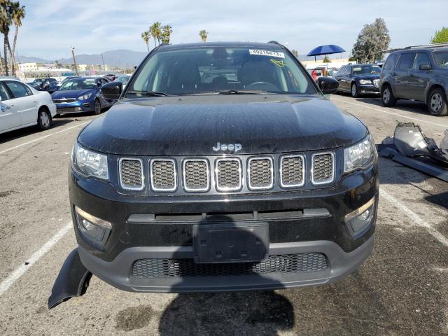 3C4NJCBB1JT140291 Jeep Compass Latitude