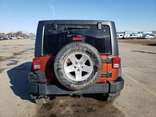 1C4BJWDG2EL208905 Jeep Wrangler Unlimited Sport