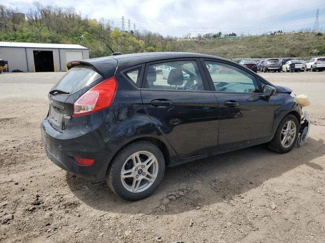 3FADP4EJ3KM142743 Ford Fiesta SE 3