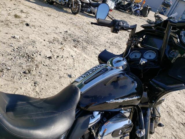 2017 HARLEY-DAVIDSON FLTRXS ROA - 1HD1KTC12HB637670