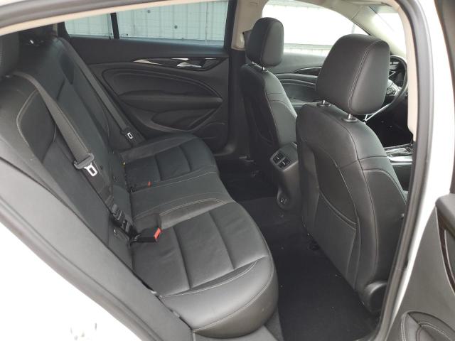 2019 BUICK REGAL ESSE W04GP6SX1K1044457