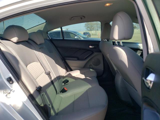 KNAFX4A61E5227365 KIA FORTE LX