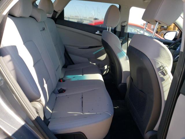 KM8J23A43KU038296 Hyundai TUCSON SE