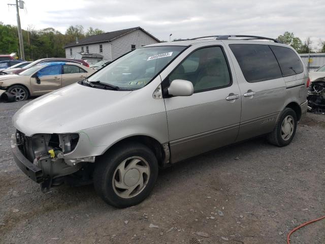 2001 Toyota Sienna LE