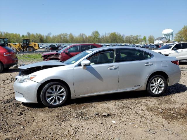 2013 Lexus ES 300h 