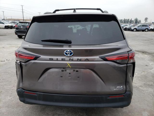 5TDJRKEC0MS008935 Toyota SIENNA XLE