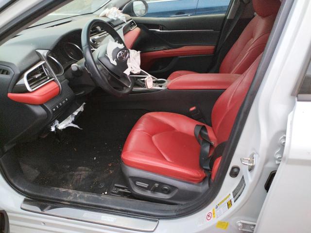 4T1BZ1HK8JU014115 Toyota CAMRY XSE