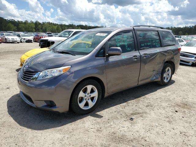 2015 Toyota Sienna LE