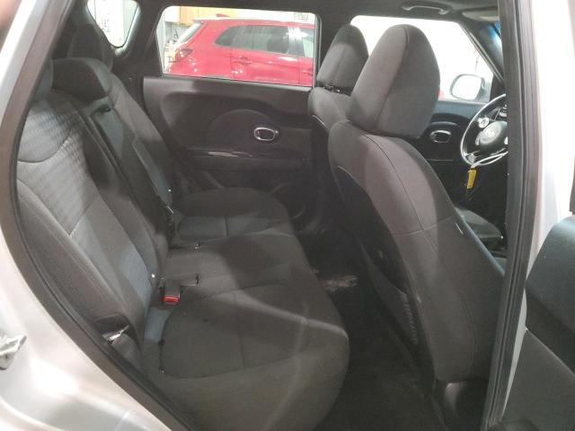KNDJX3A5XE7705687 KIA Soul !