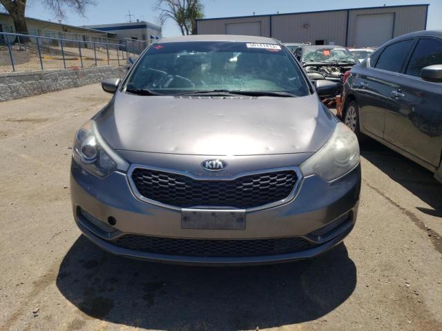 KNAFK4A61F5315963 KIA FORTE LX