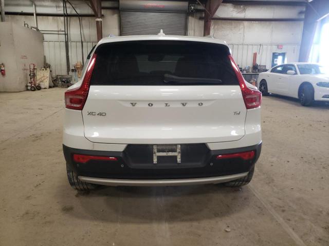 2021 VOLVO XC40 T4 IN YV4AC2HL3M2572080