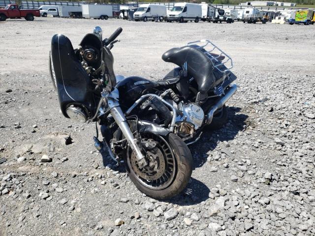2011 HARLEY-DAVIDSON FLHTK - 1HD1KEM10BB632727