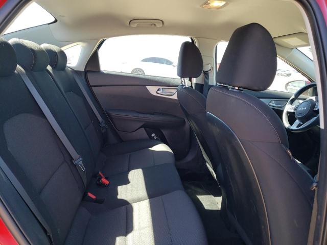 3KPF24AD8PE525175 KIA FORTE LX