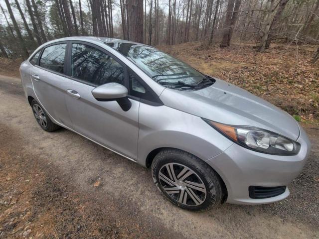 2016 Ford Fiesta S