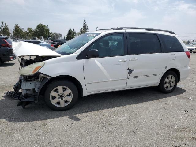 2004 Toyota Sienna CE