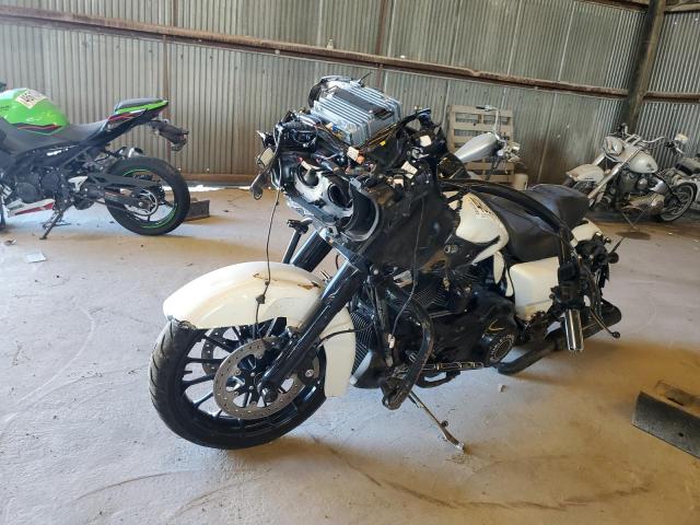 2018 HARLEY-DAVIDSON FLTRXS ROA - 1HD1KTC11JB681570