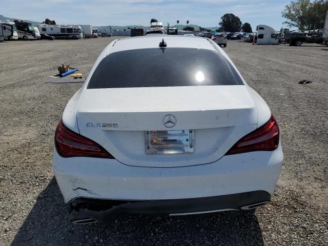 WDDSJ4EB1JN633379 Mercedes-Benz CLA 250