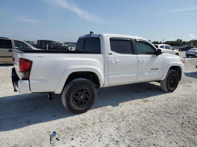 VIN 3TMAZ5CN1NM188689 2022 TOYOTA TACOMA no.3