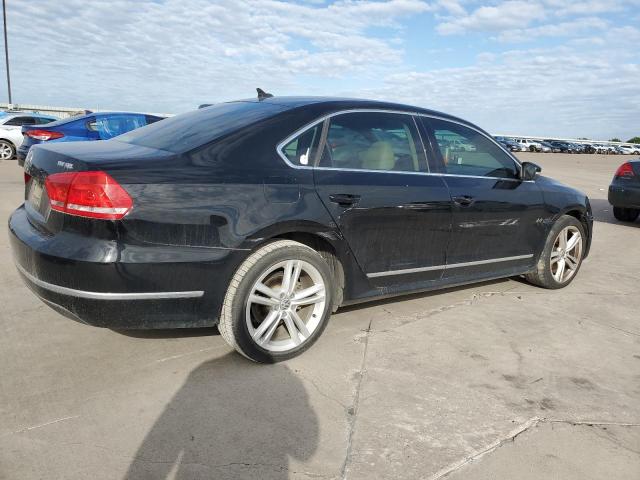 2015 VOLKSWAGEN PASSAT SEL - 1VWCV7A36FC070641
