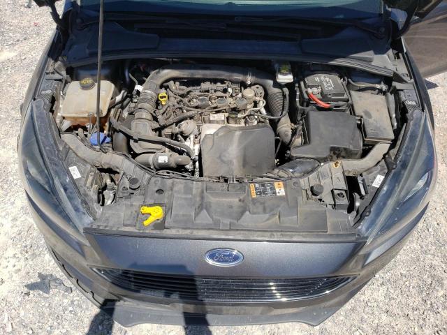 1FADP3FE3JL249481 Ford FOCUS SE