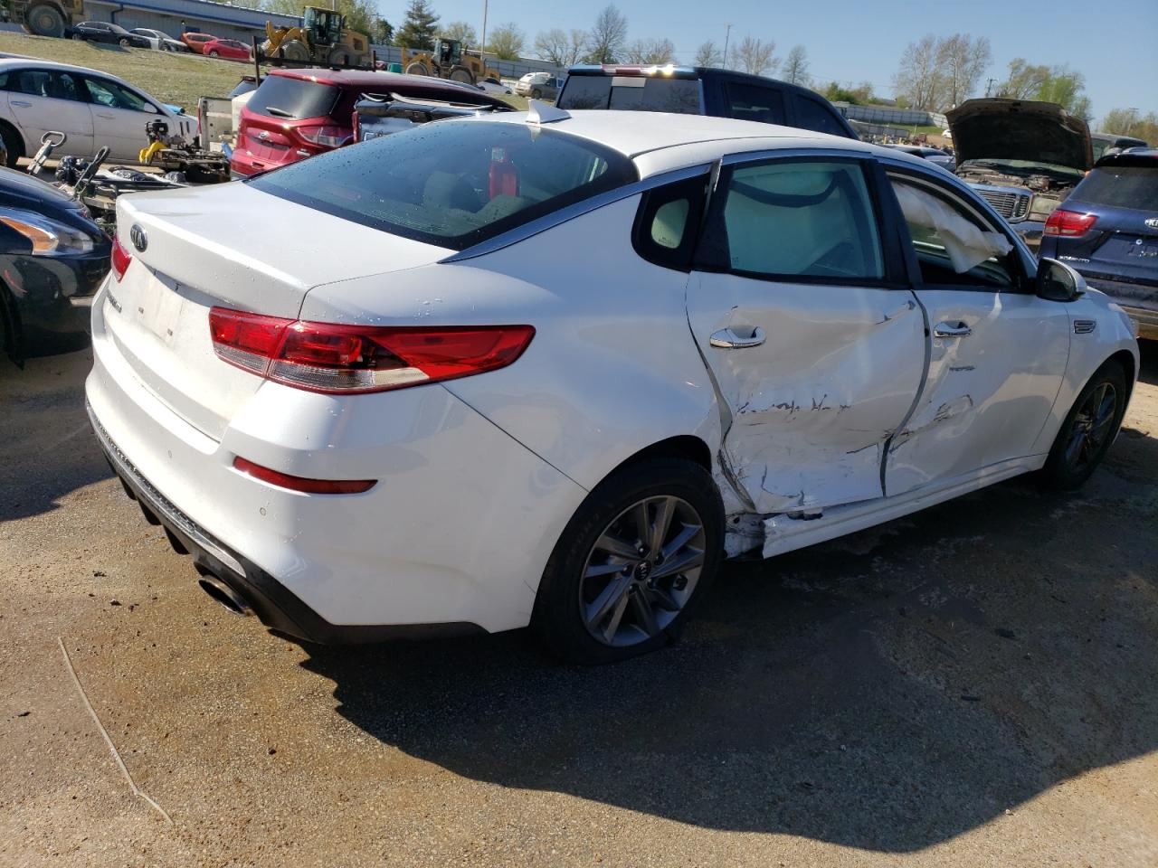 5XXGT4L31KG283934 2019 Kia Optima Lx